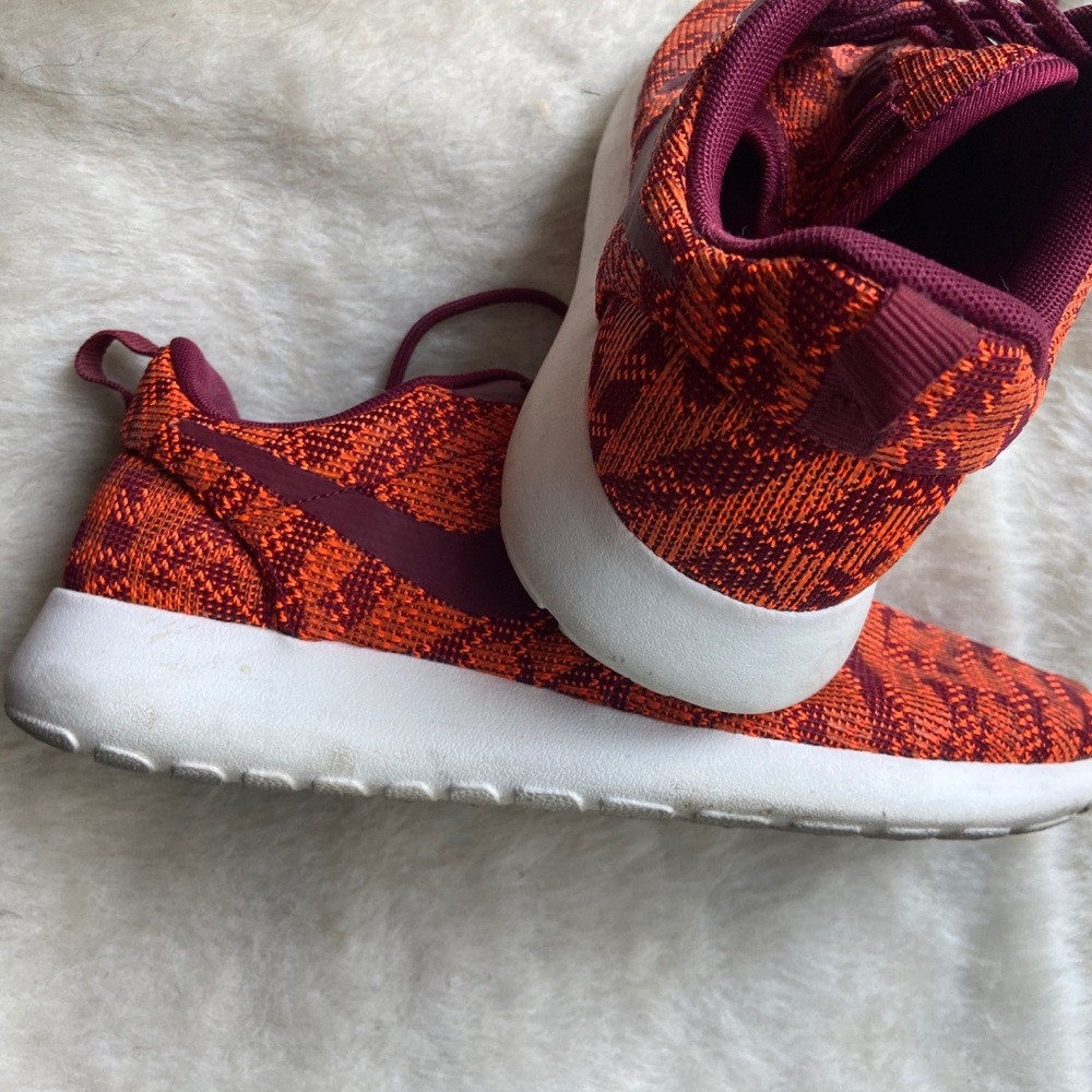 Nike Roshe shoes